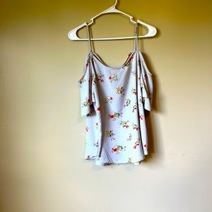Medium floral top